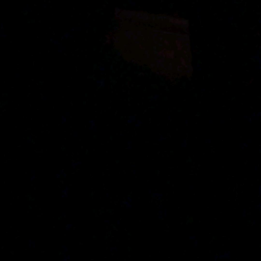 8月