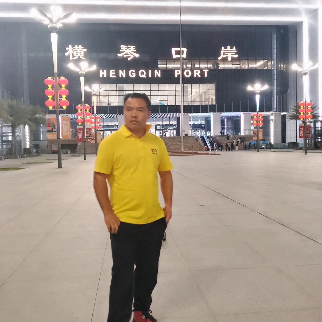 莫哥走天涯🐰🐰