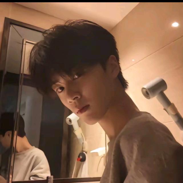 俊洋.