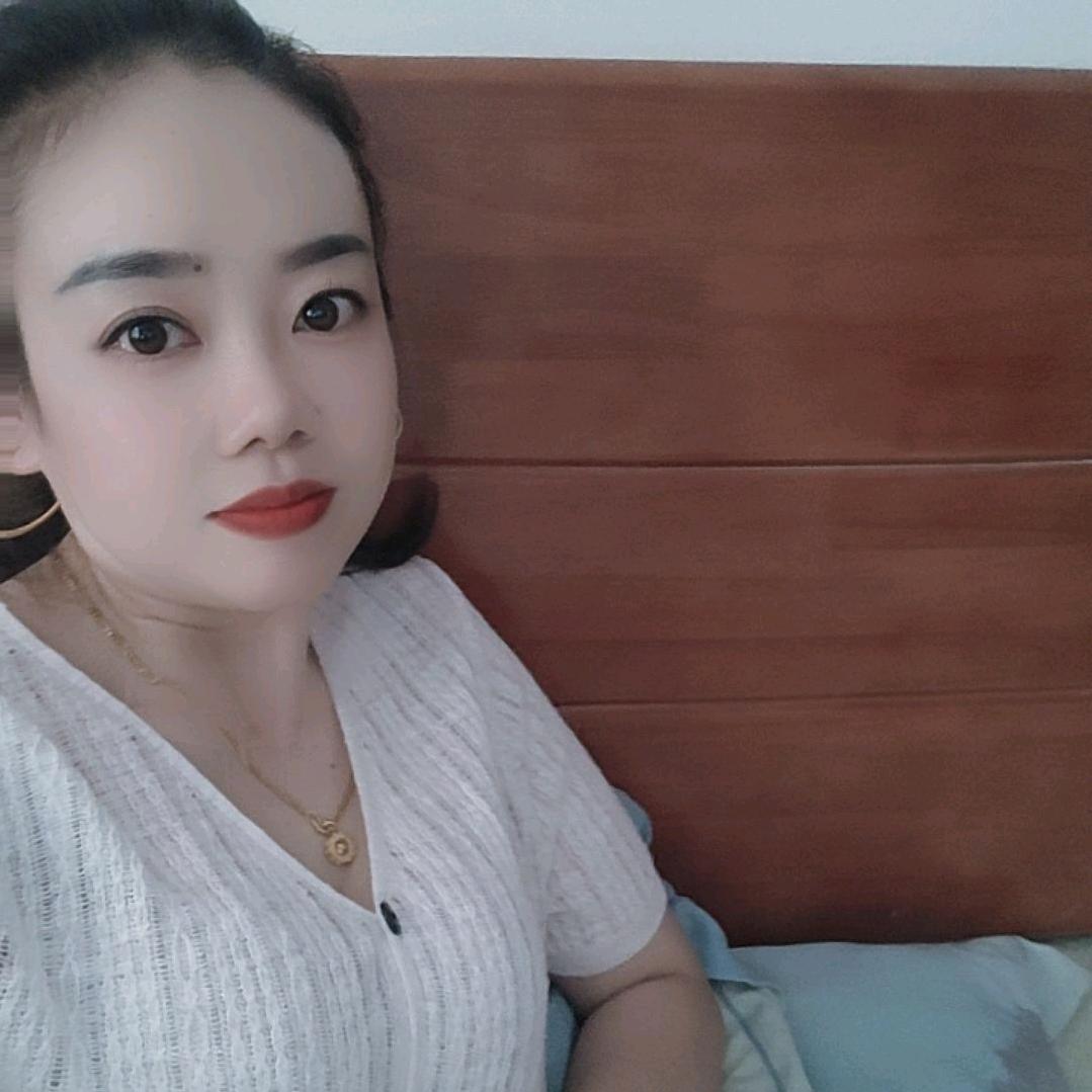 爱笑的女孩运气不会差！😊😊