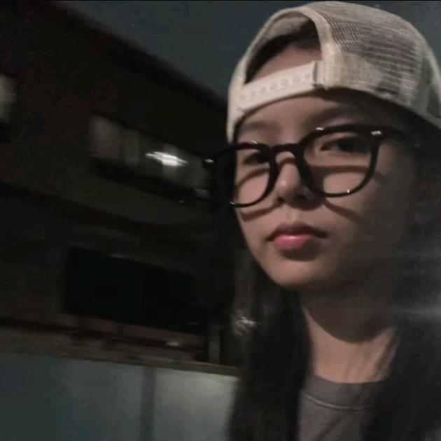 中间人