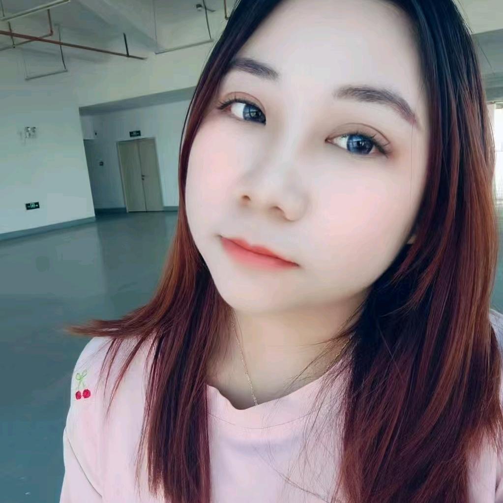 晴宝鸭🍭🍓🍒