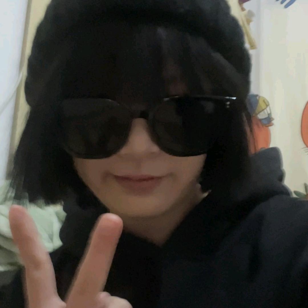李十同学.