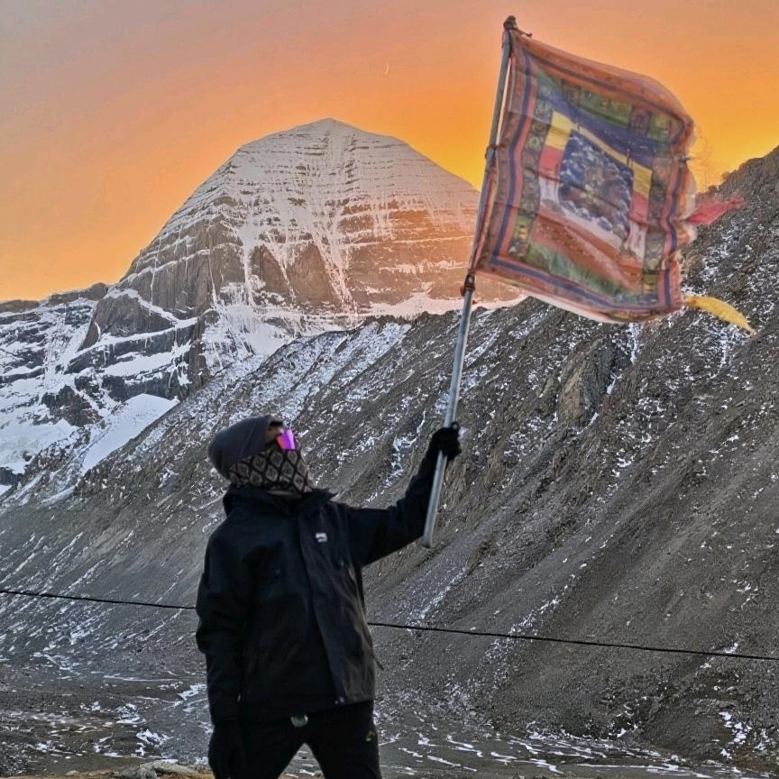 钱是英雄胆.🪷