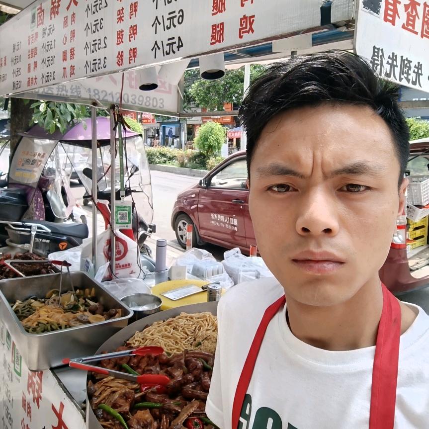 高坪镇琪颖大锅卤●小徐