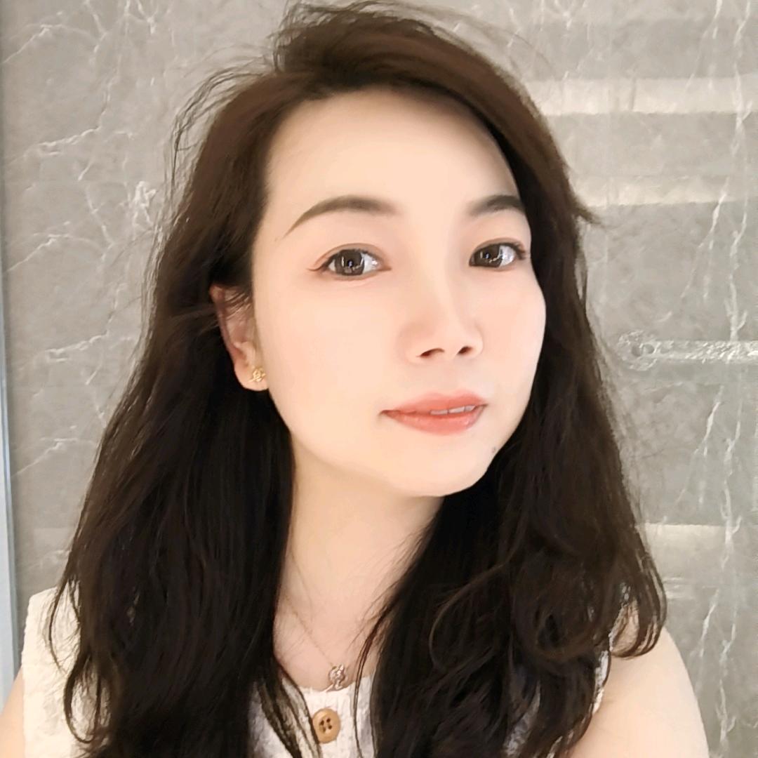 晓晓.