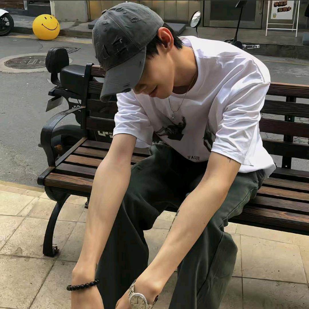 檐墨雅