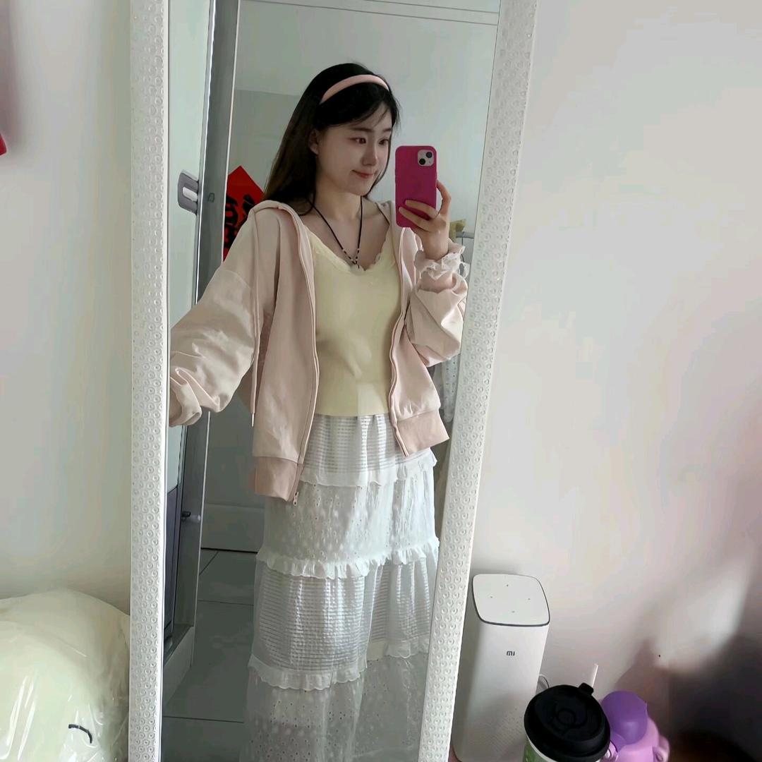 为笨小孩打伞