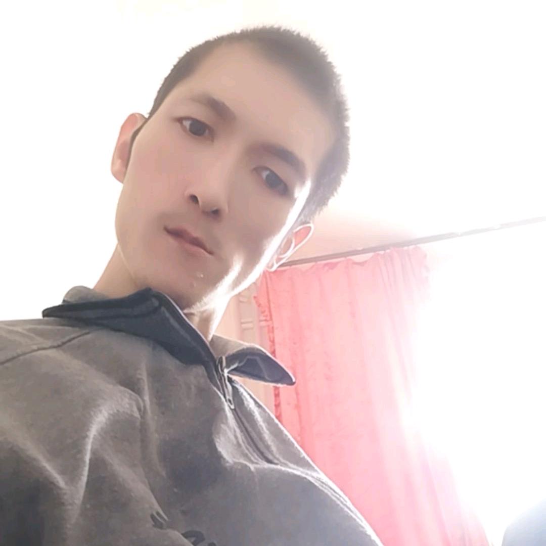 我是脑瘫患者爱心超市往左下角橱窗里下单吧