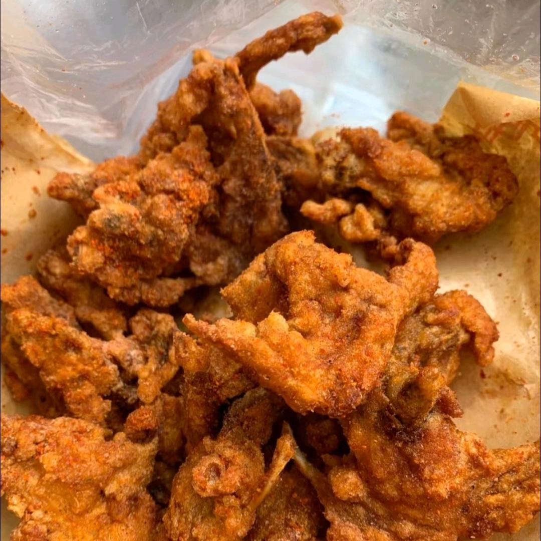 溢里香招牌香酥鸡锁骨