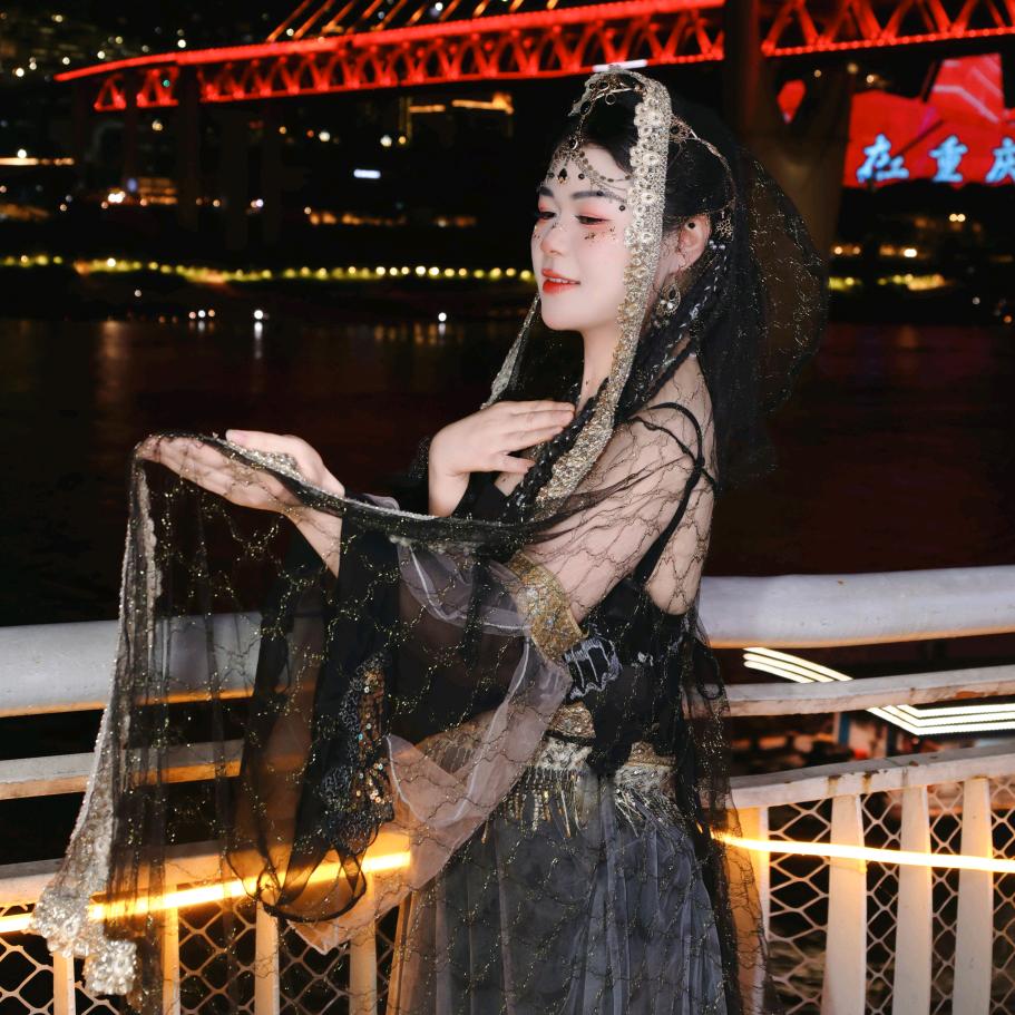 、༺᭨荣儿💕ꦿ᭄