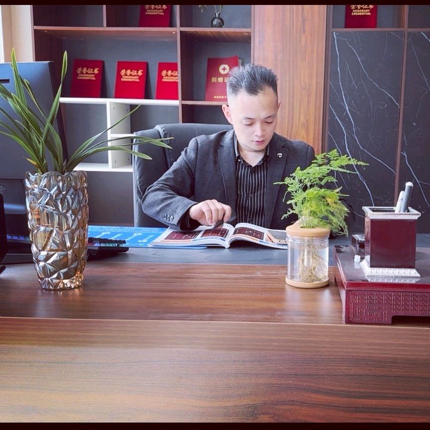云南博将府门业有限公司（总经理）
