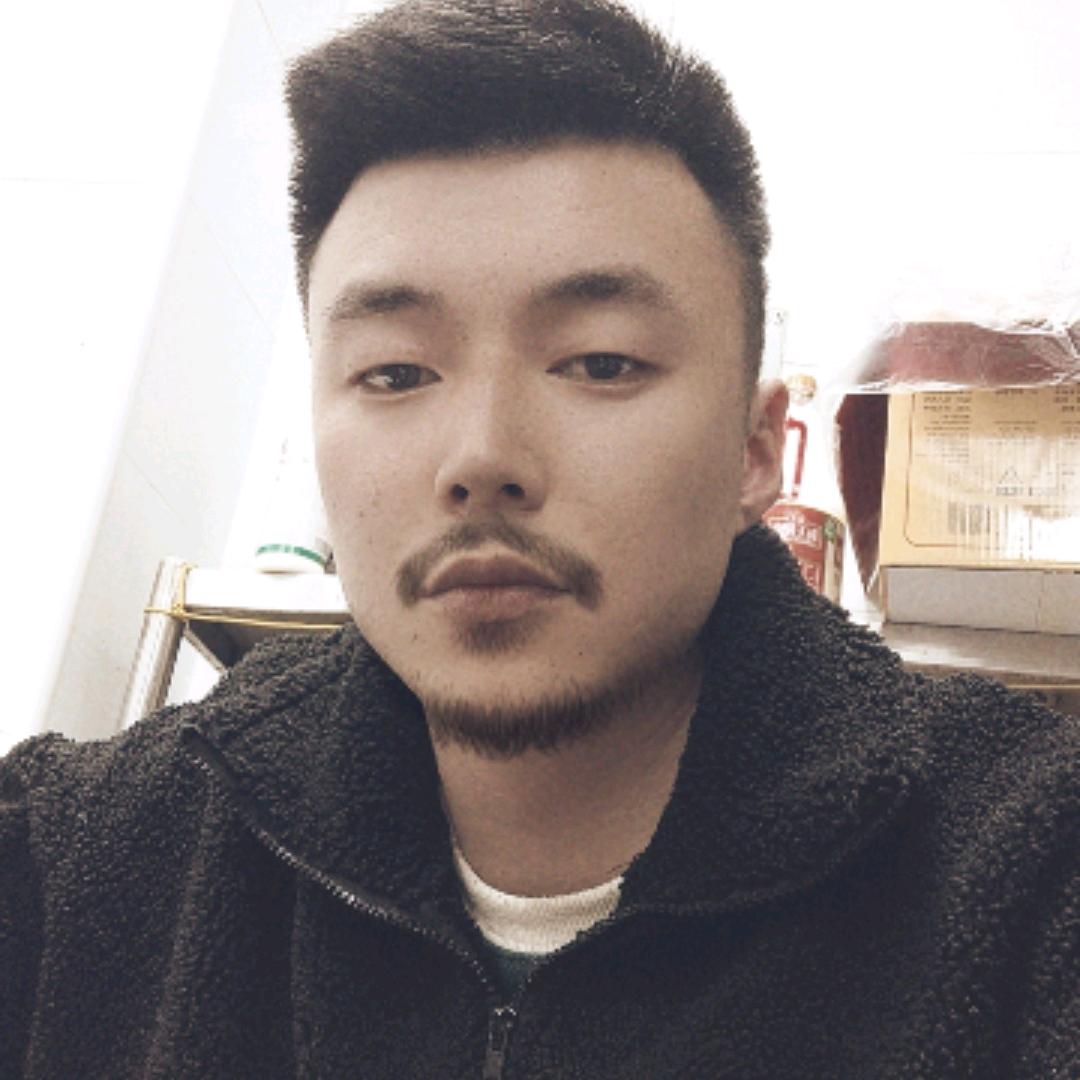 厨房里的森森