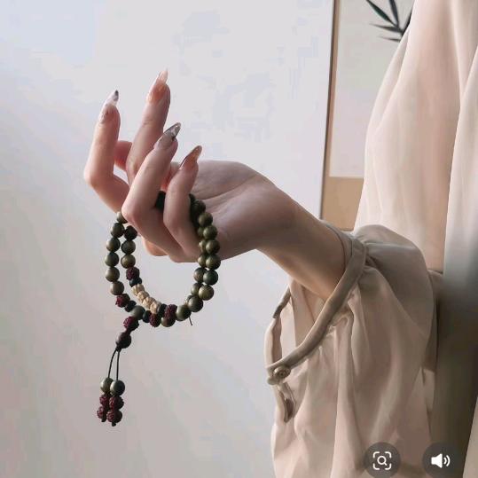 ￴￴￴￴          ￴￴￴￴