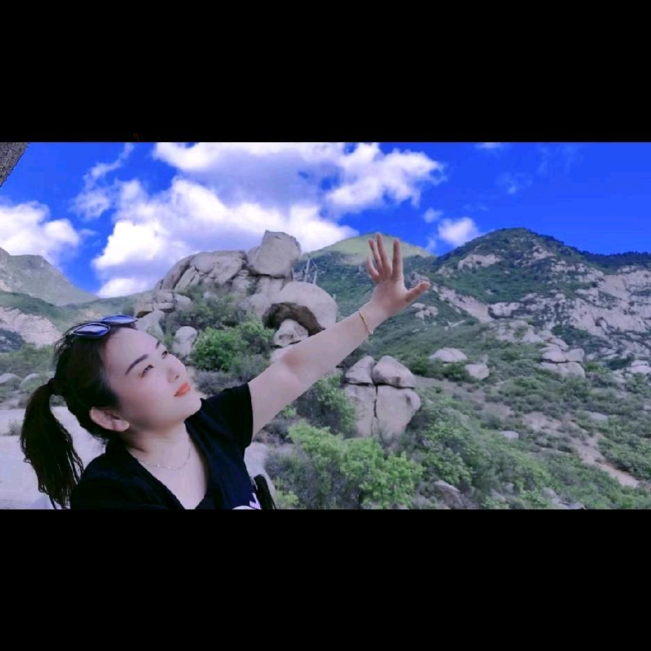 🌹🌹浅浅一笑🌻🌻🌸🌸🌷🌷