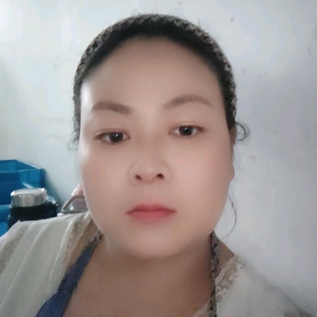 80后老太！汪（918）我是一名聊天主播