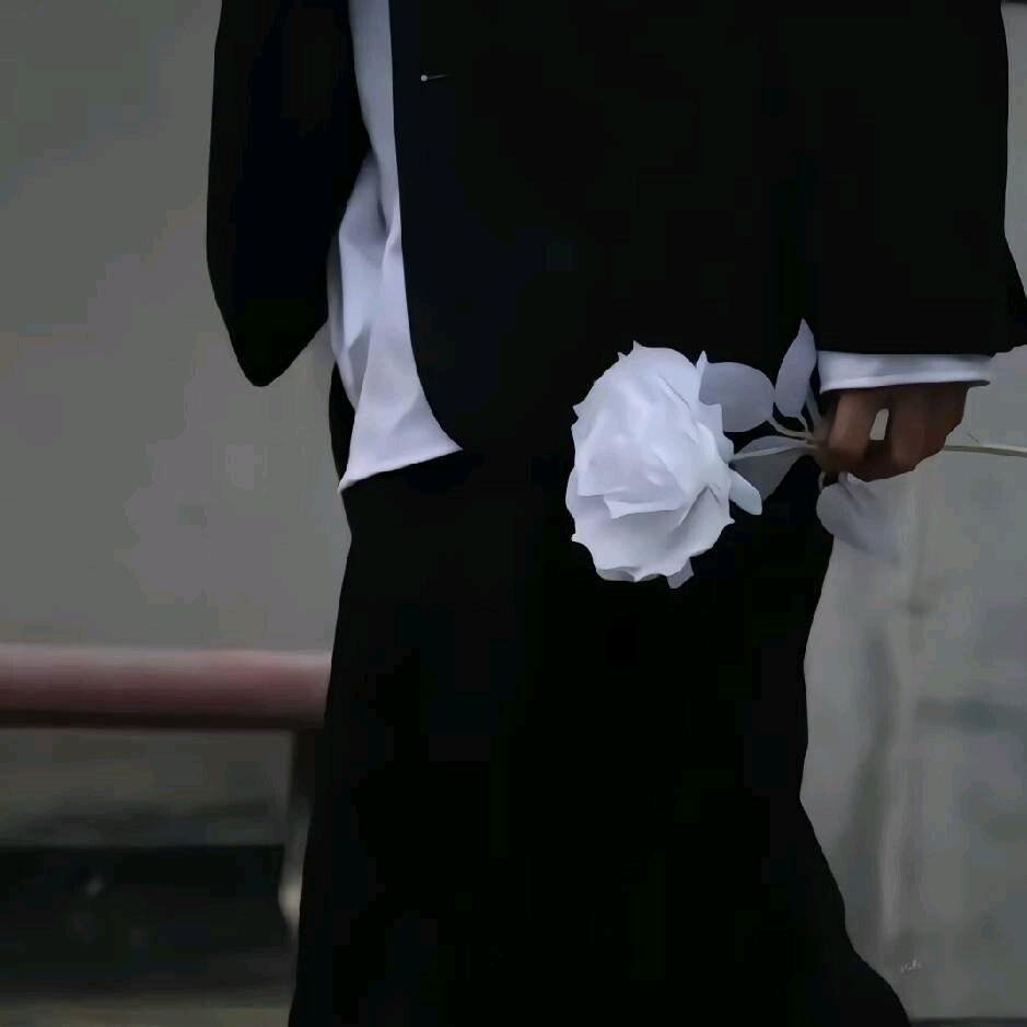 斐