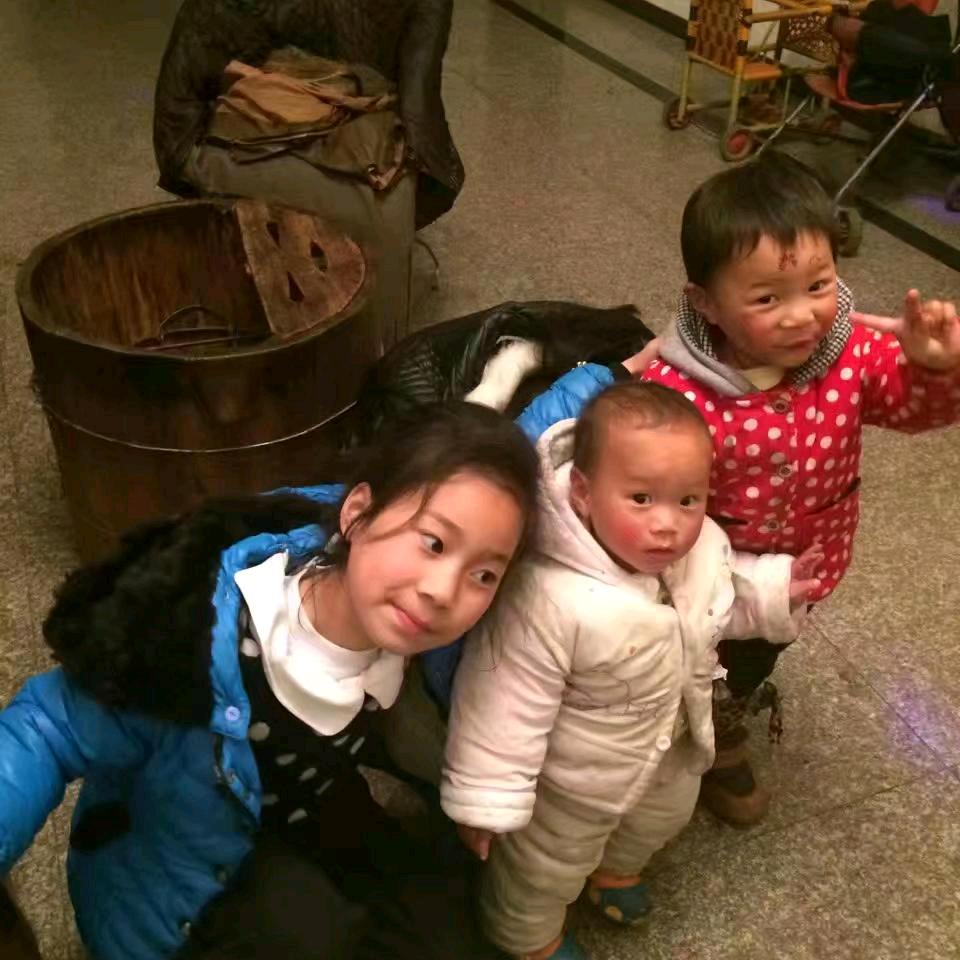 ？。？？！，？？，！