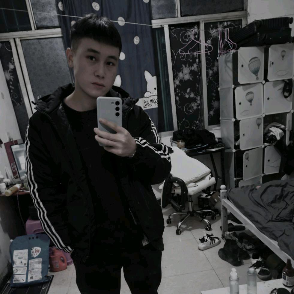 蒋先生𝐆𝐔𝐂𝐂𝐈.