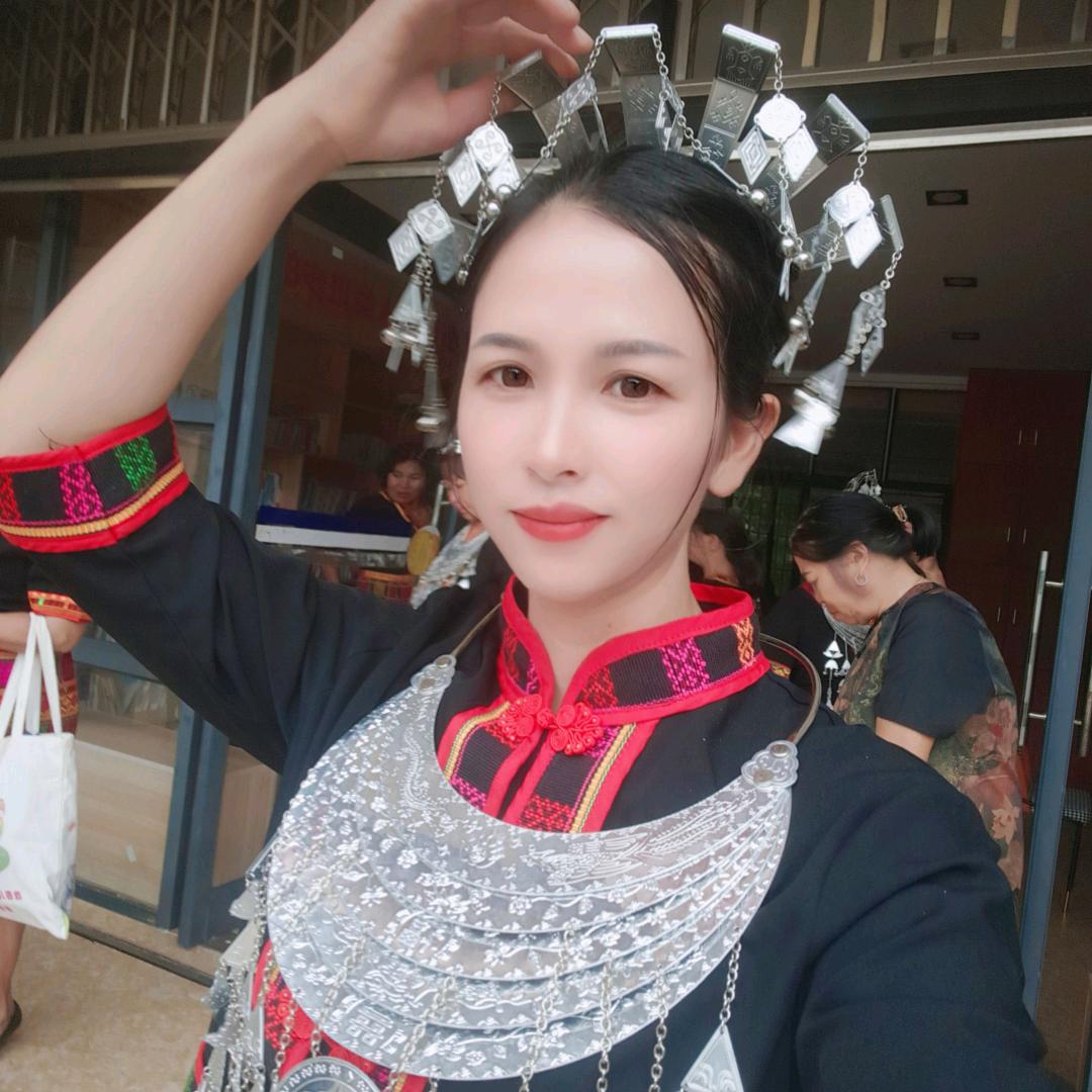 蝶儿（黎族姑娘）