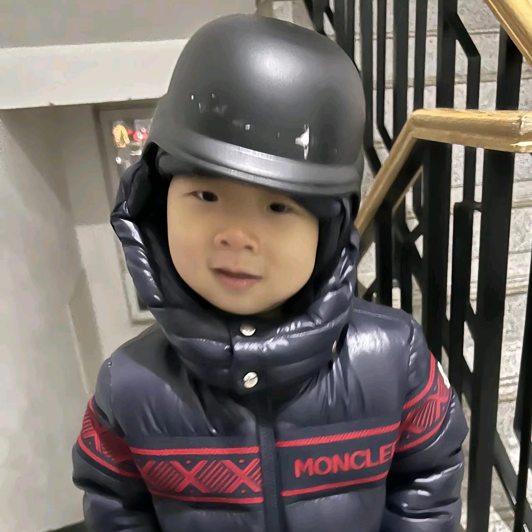 Jie Z