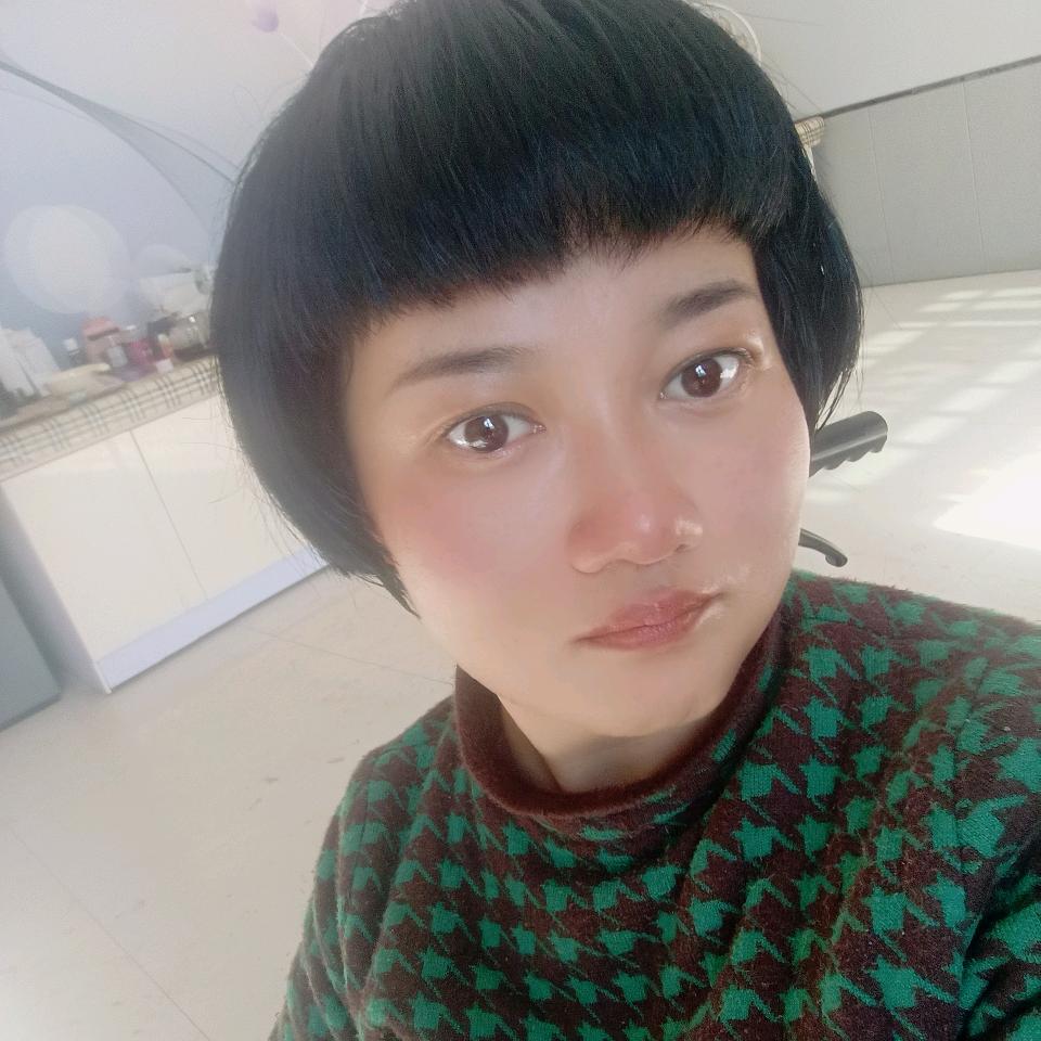 Miss谭😊1991年 橱窗有商品，谢