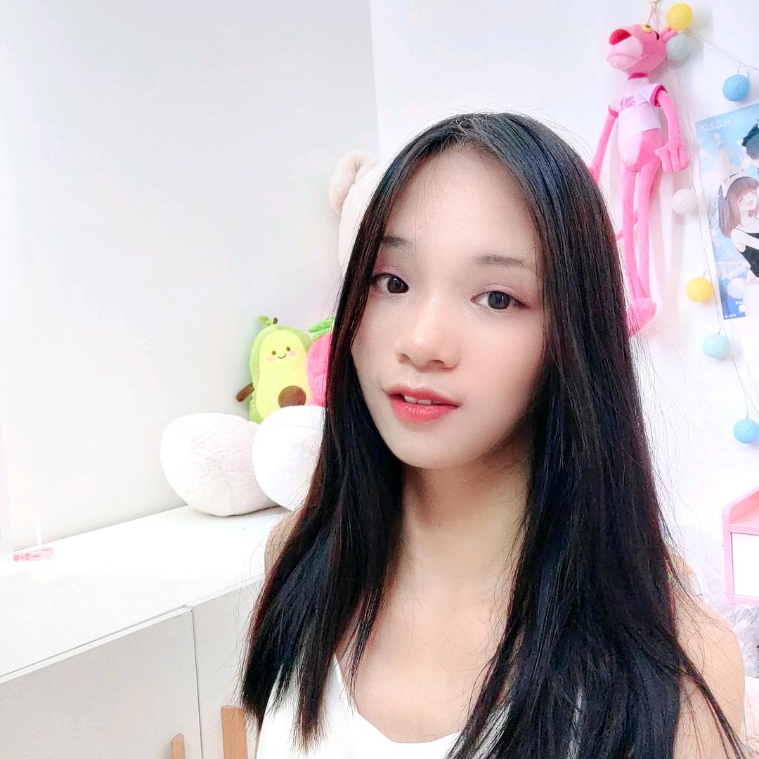 小梅🍒