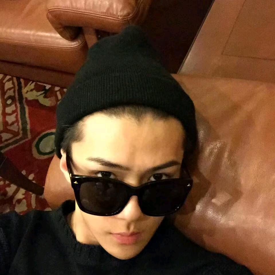 あかぞめ ひさき