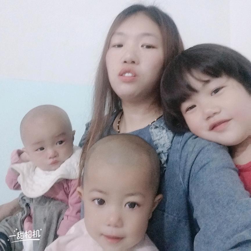 昭通彝良小王妹三个孩子的妈妈。