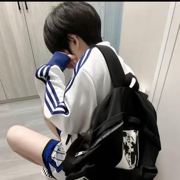 安小u郁