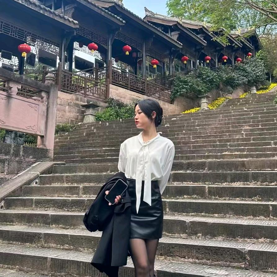 睡不着的泡泡糖：💤