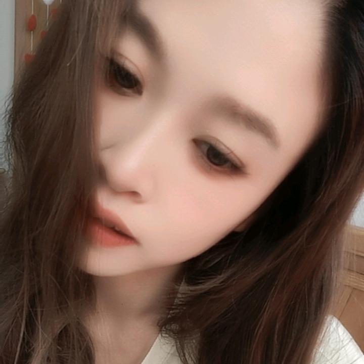 @玲玲超乖～✨️