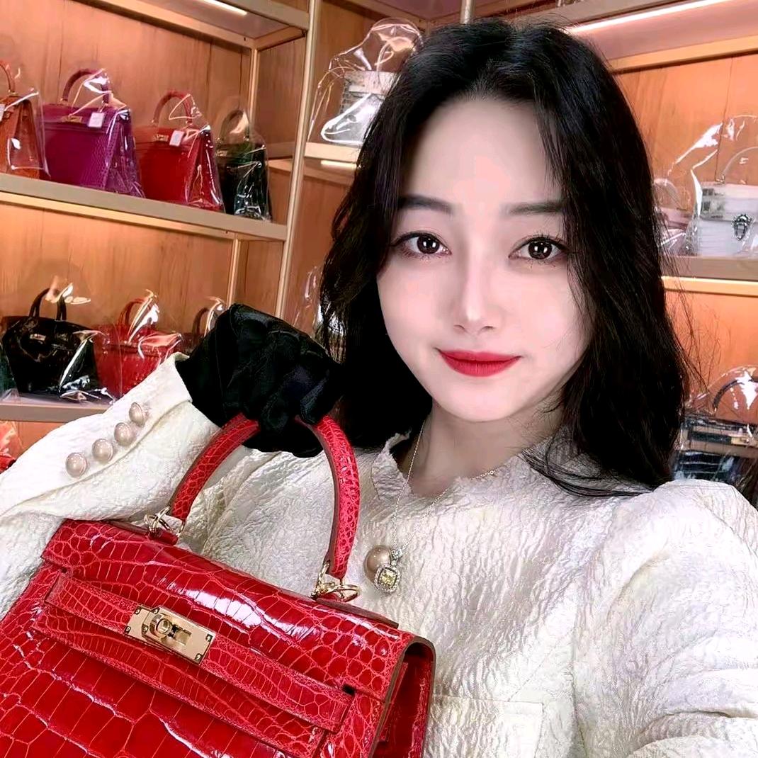 包包女王七号实尚志包包