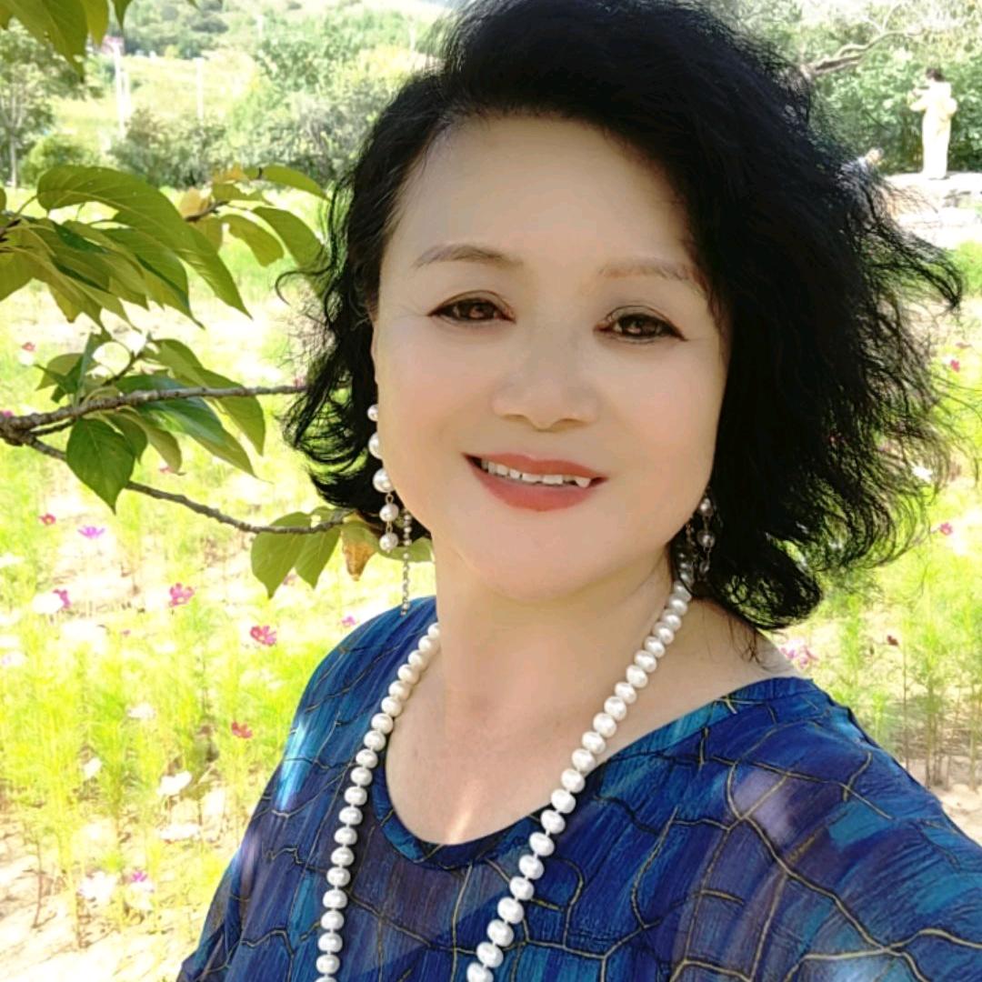 莫爷