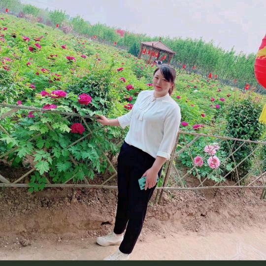 人来人往💄🌹🌹