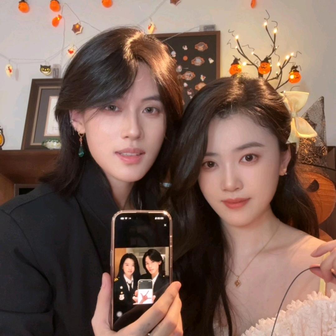 🍁陈屁❤️亦十二¹²