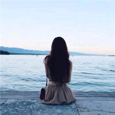 凡尘伤感女