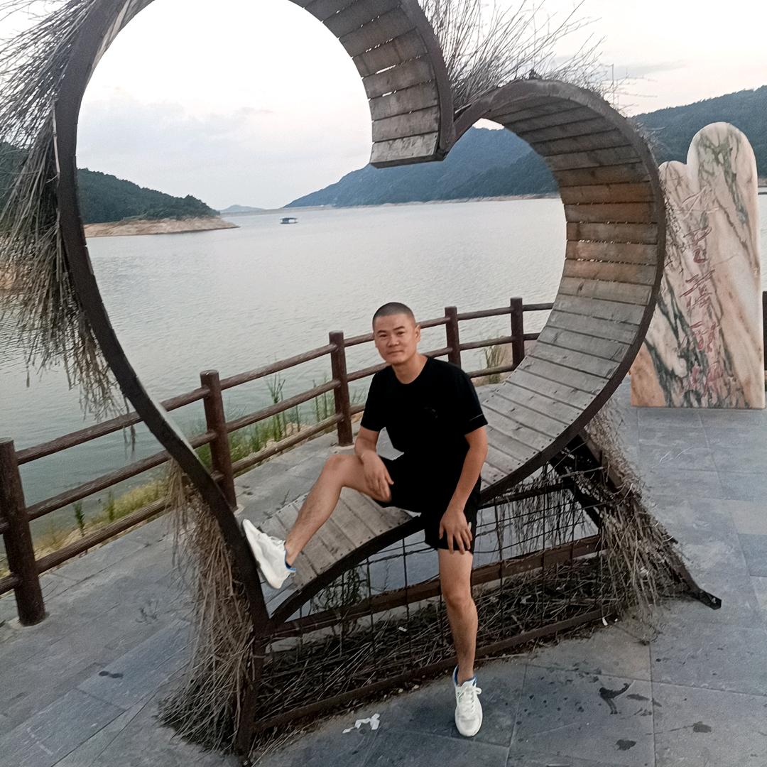 阳在刘后头
