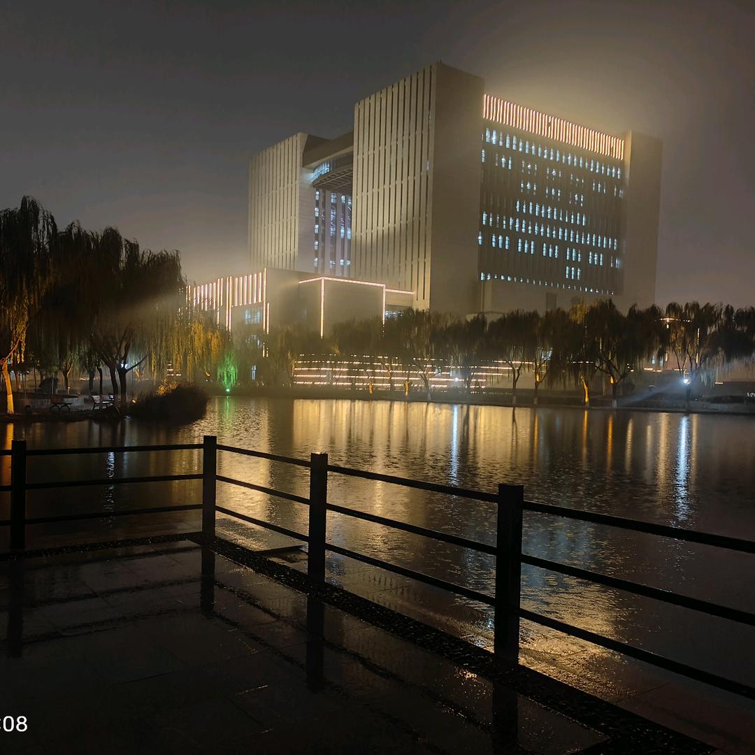 新乡学院小王学姐