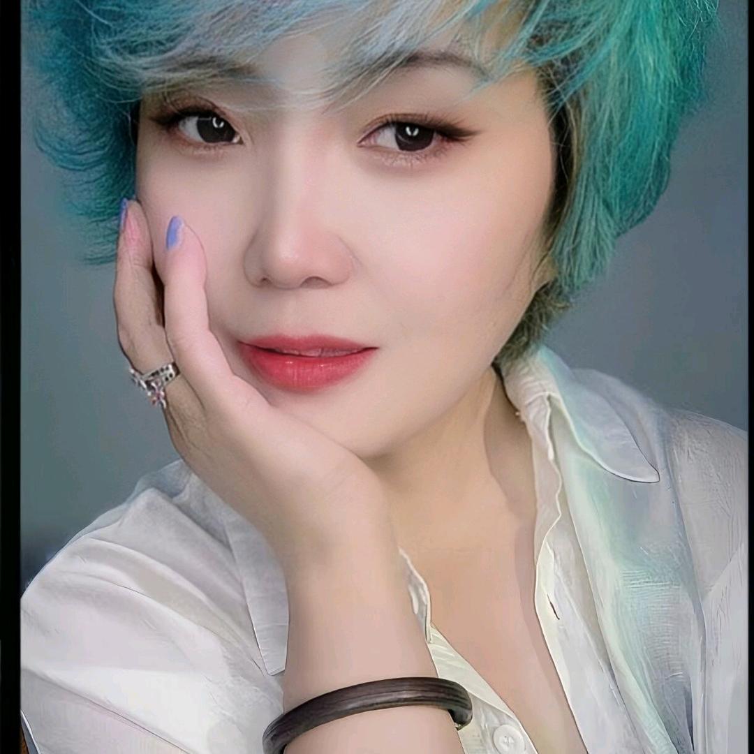 ═╪➢暗夜黄后