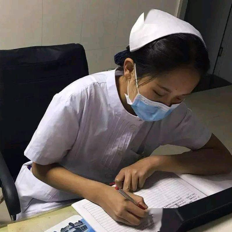 清清河边草