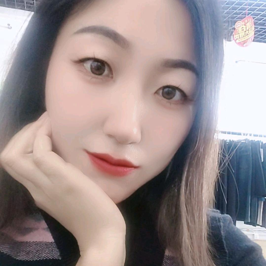 鲁甸茨院佐佑服饰