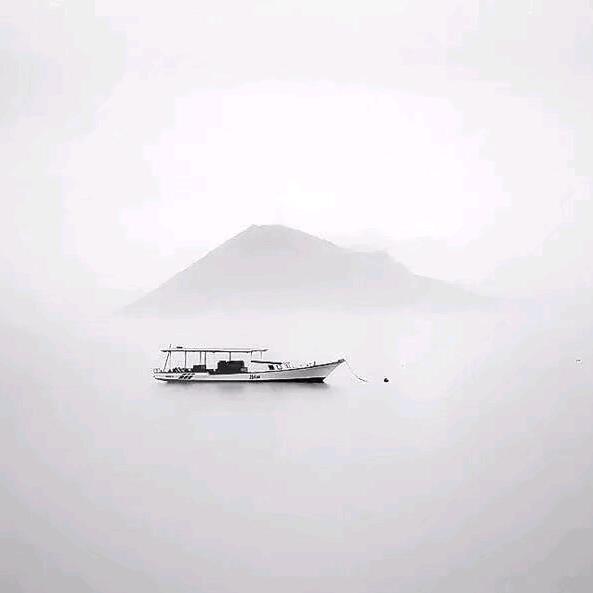 静水流深头像