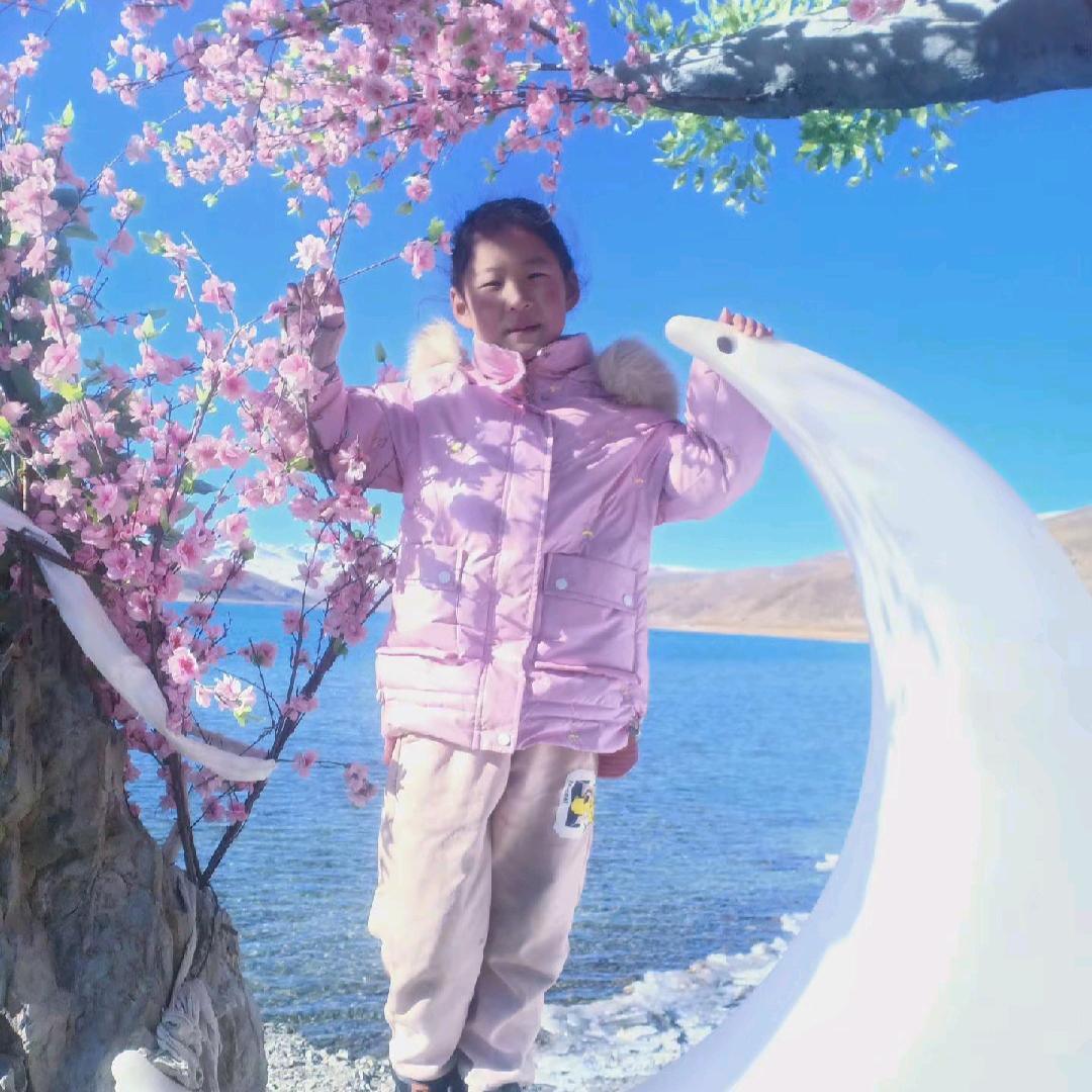 漂亮的小姑娘👧🏻