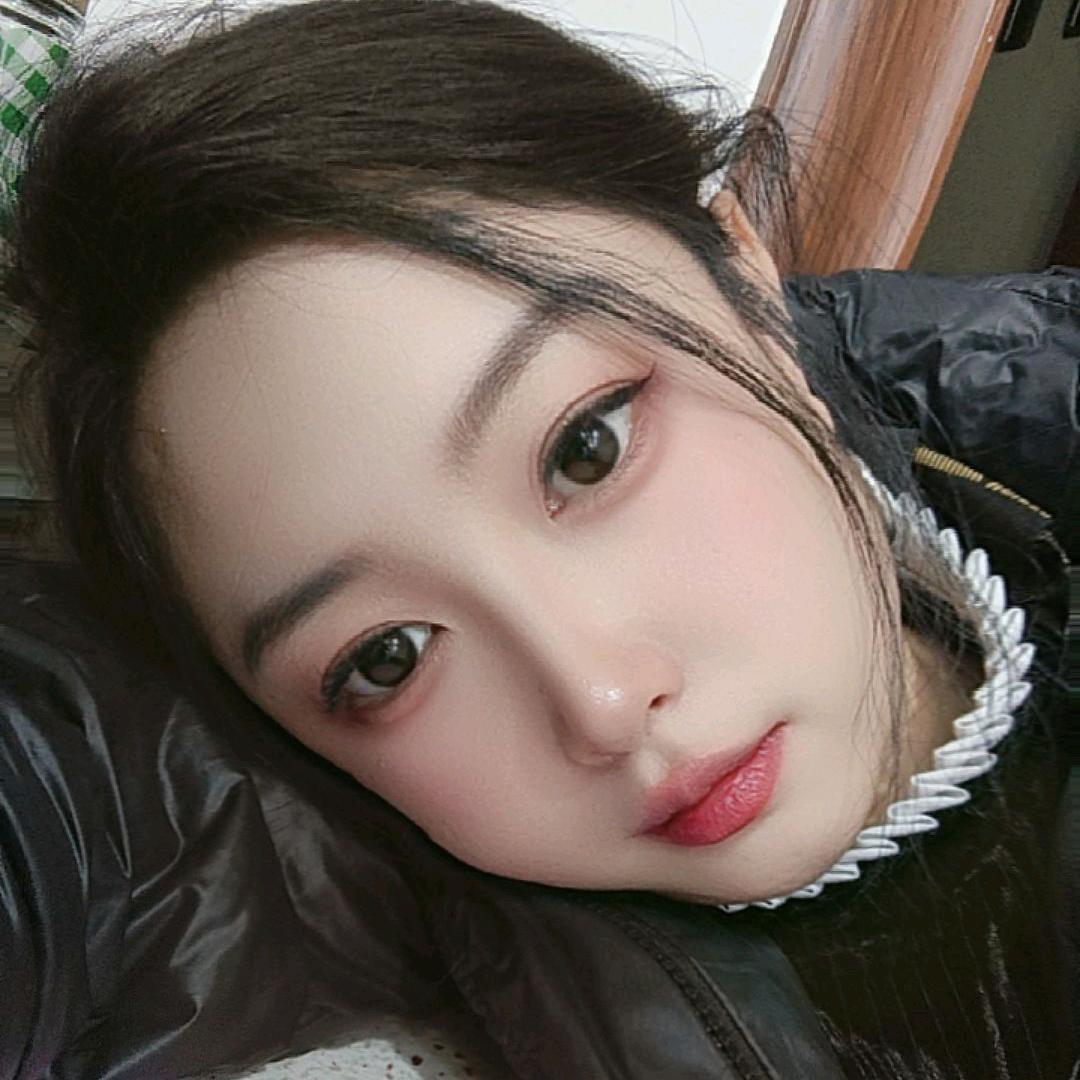 এ`ℳ         池鱼