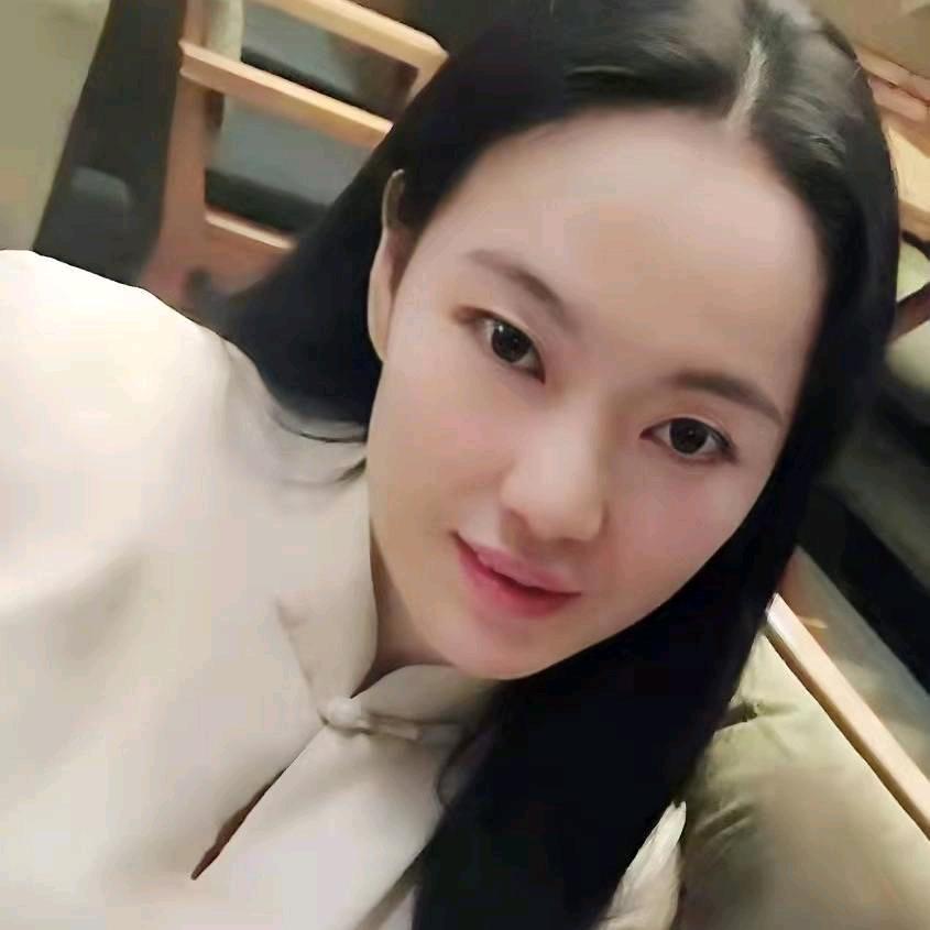 韩冰（嘉佳滋补行）