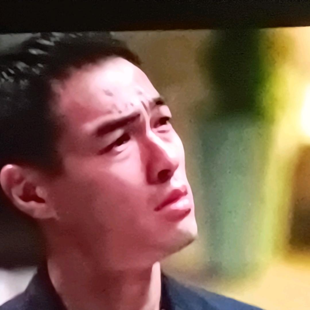 哲子的背影超拽