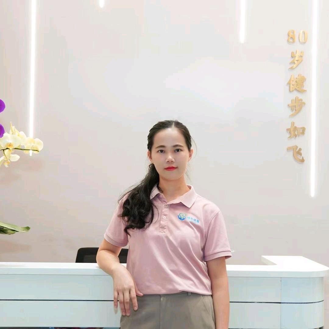 葛秋玲教功能手法