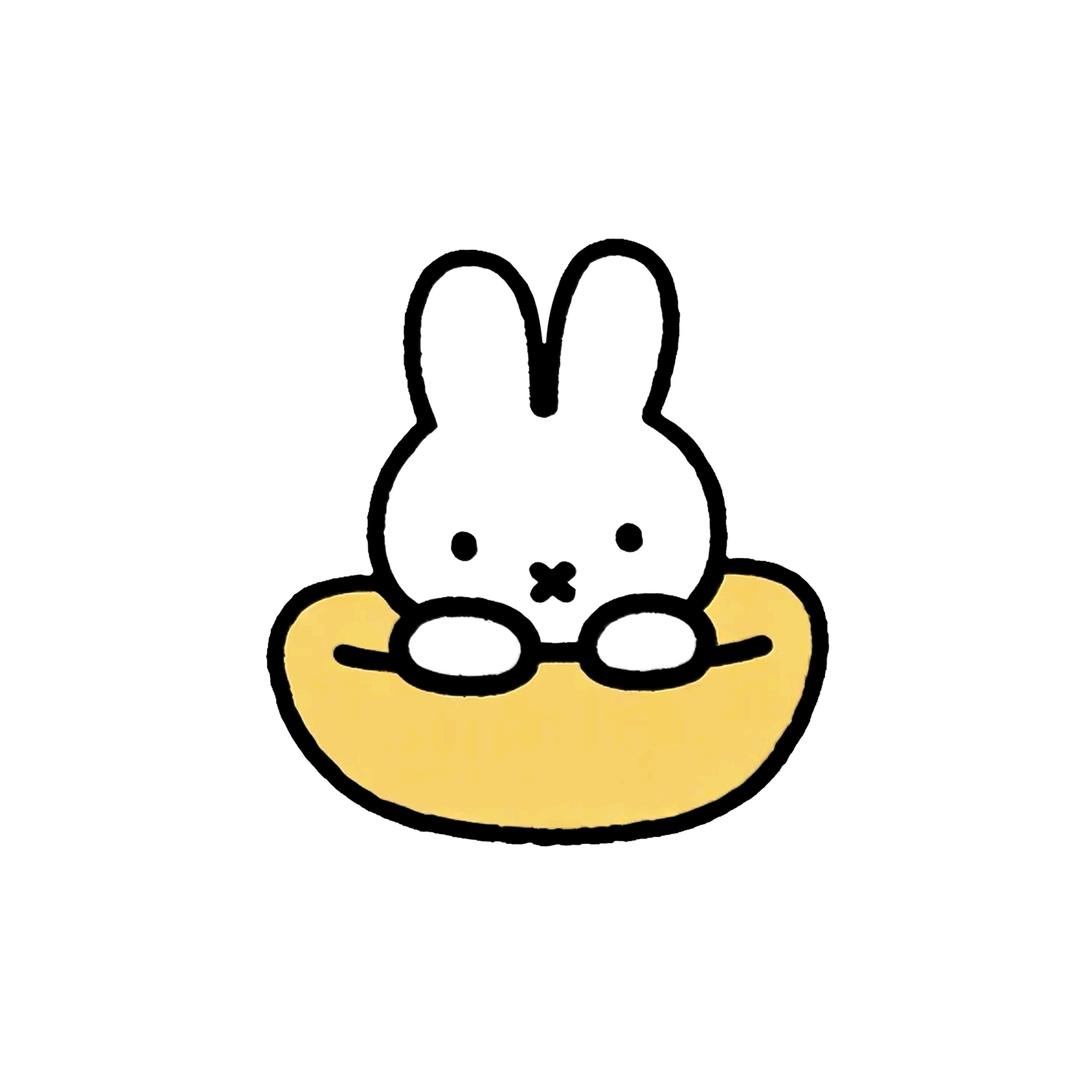 喝一口桃子气泡酒