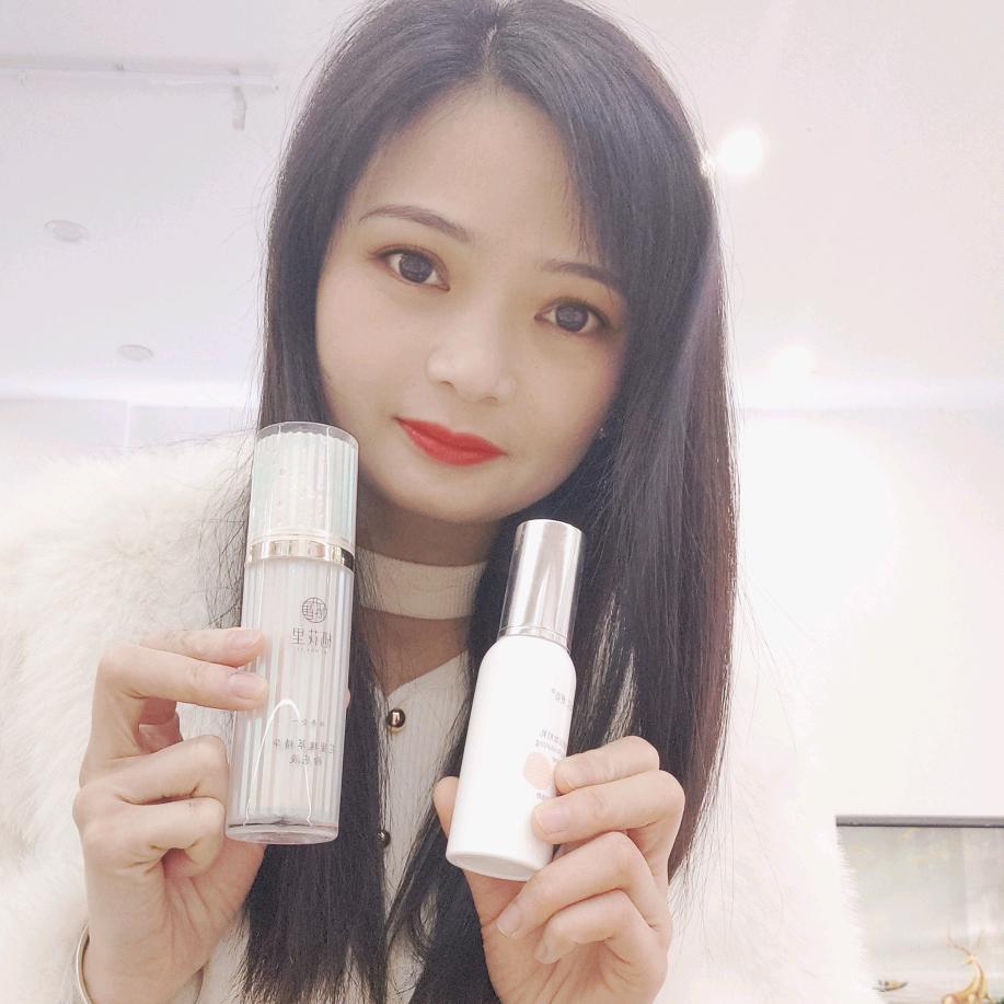 燕子🌹轻素【栖花里】